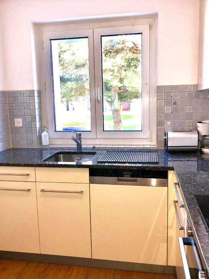 Konstanz Naehe, Ruhiges 4-Zim-Wohnung Bis 8 Personen كروزلينغن المظهر الخارجي الصورة