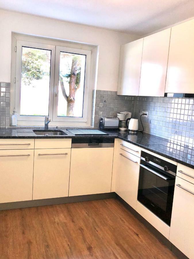 Konstanz Naehe, Ruhiges 4-Zim-Wohnung Bis 8 Personen كروزلينغن المظهر الخارجي الصورة
